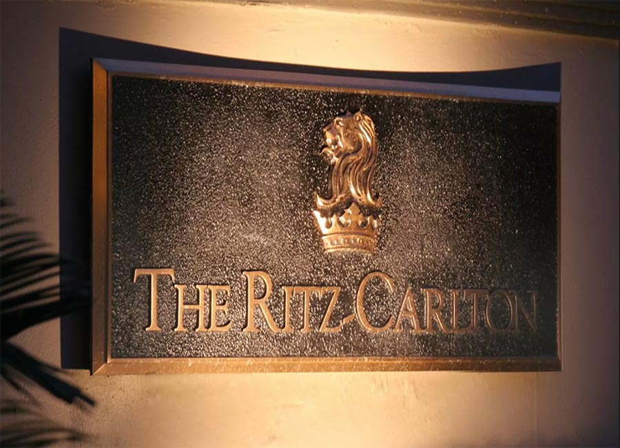 Signage lighting on ritz carlton hotel sign