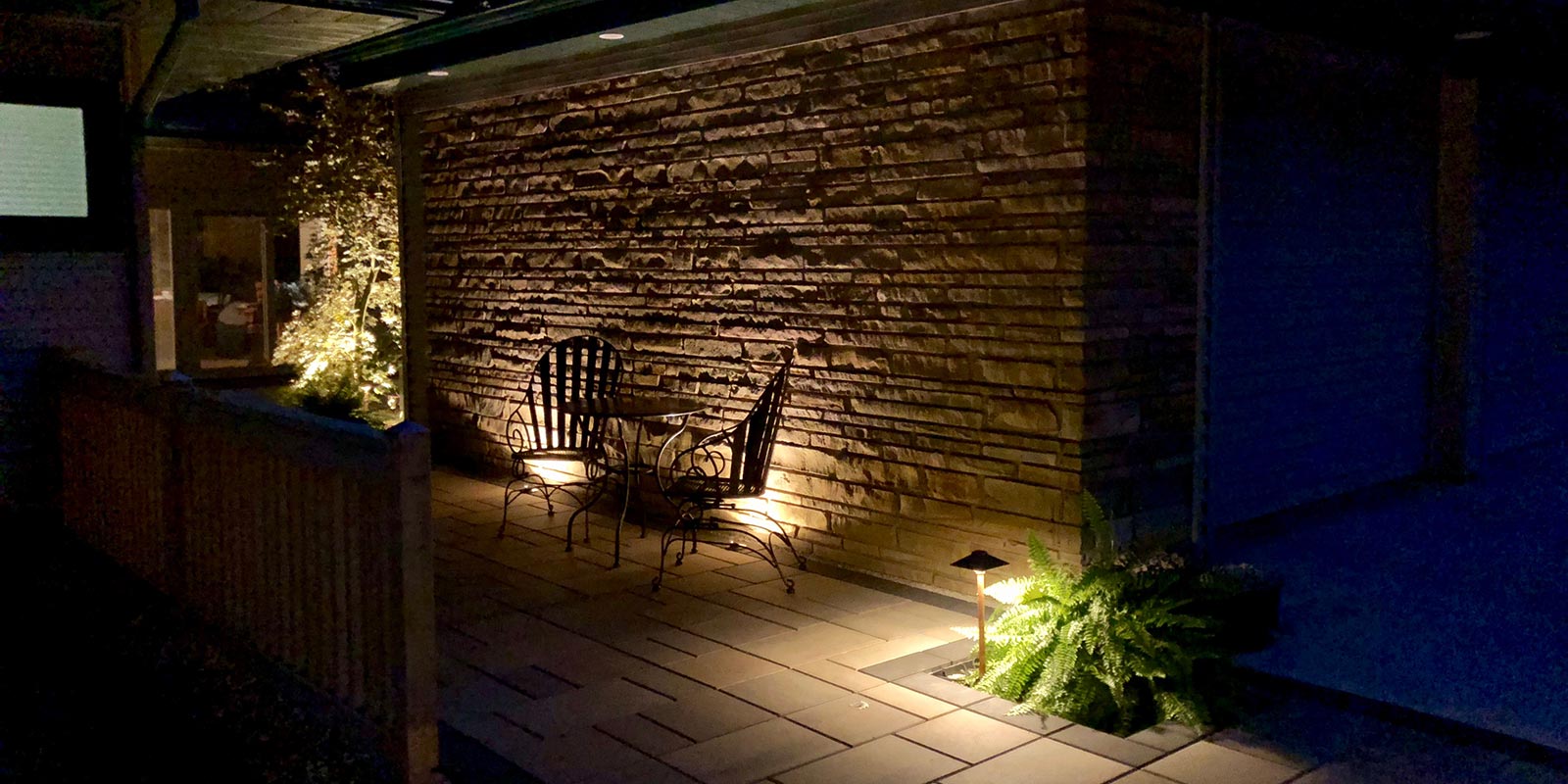 Outdoor Stone Walls lighting
