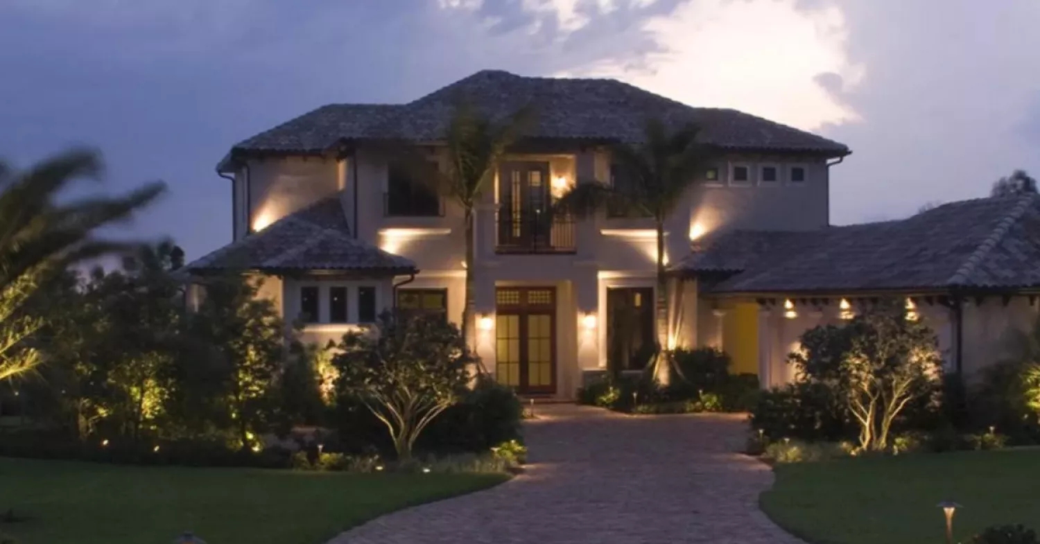 Illuminate Your Way Home: Best Driveway Lighting Ideas