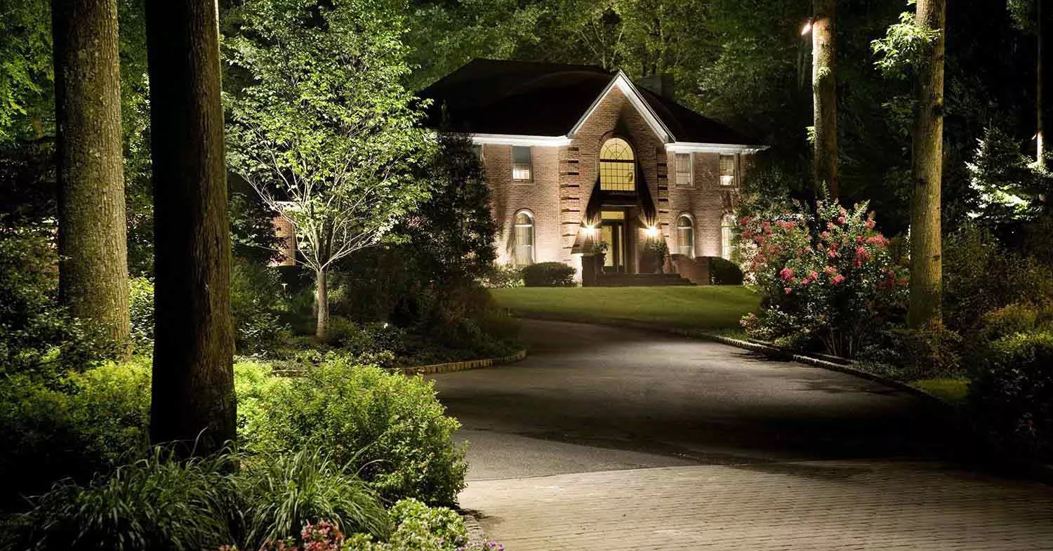 Front of House Lighting Positions: 6 Do’s and Don’ts