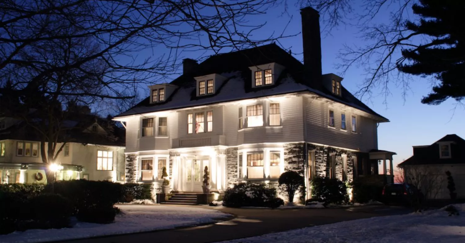 9 Landscape Lighting Tips for Fall and Winter Prep